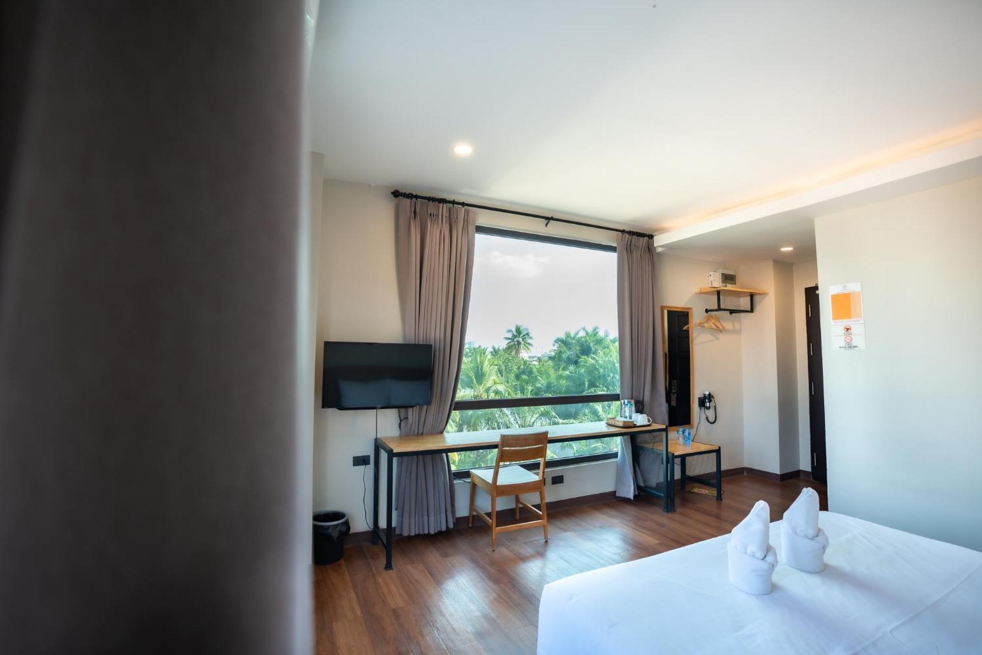 Siri Hotel Vientiane Exterior photo